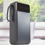 Повербанк с20 на 30000 mAh с встроенными кабелями PowerBank для портативной техники Черный Повербанк с20 на 30000 mAh с встроенными кабелями PowerBank для портативной техники Черный